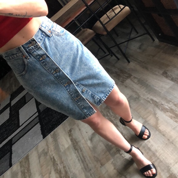 Levi’s mom jean skirt button front size 26 - Picture 4 of 6